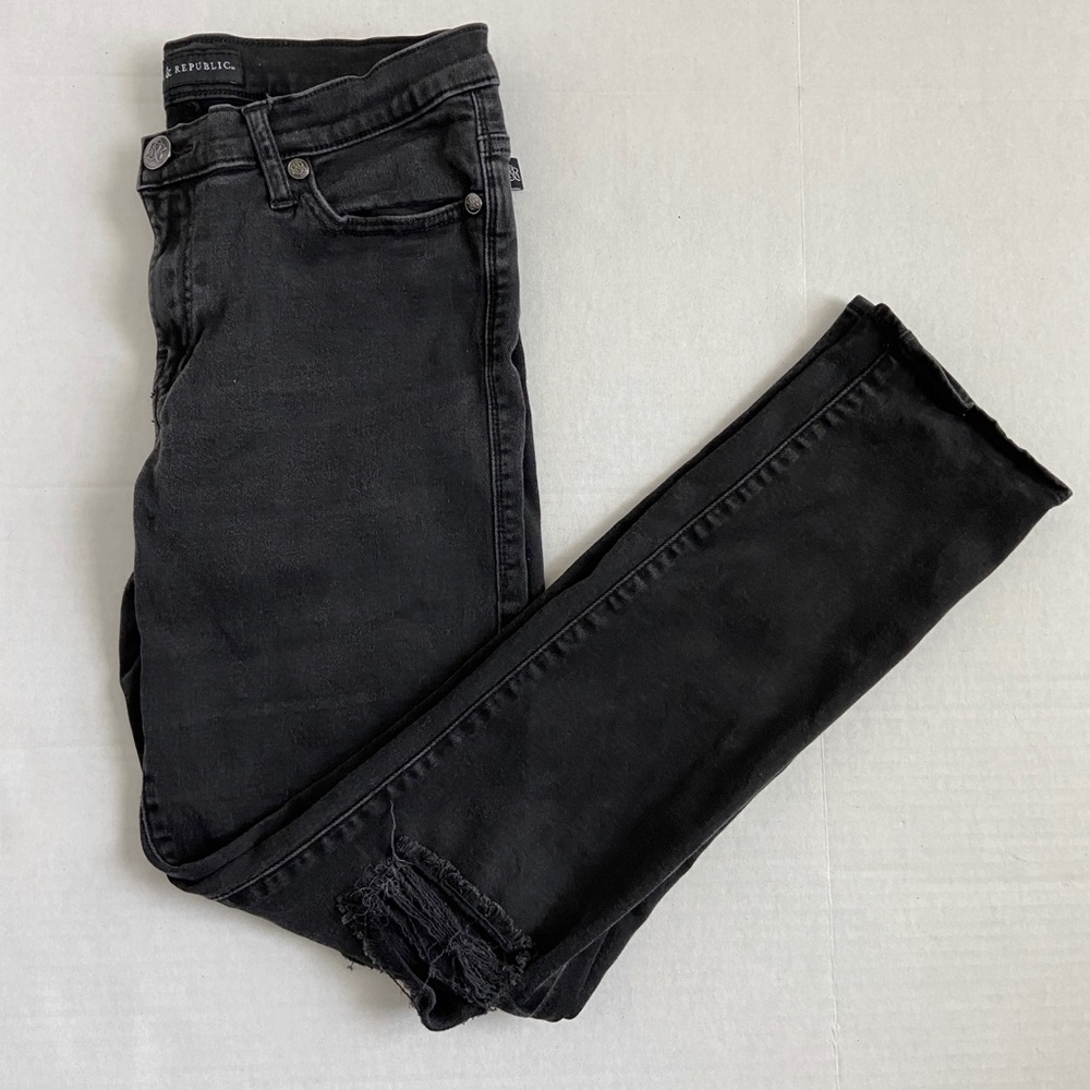Rock & Republic Black Destroyed Jeans Size 14